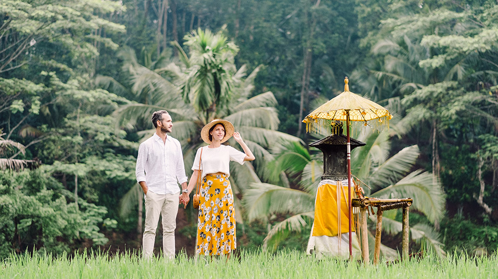 engagement session in tegalalang rice terraces