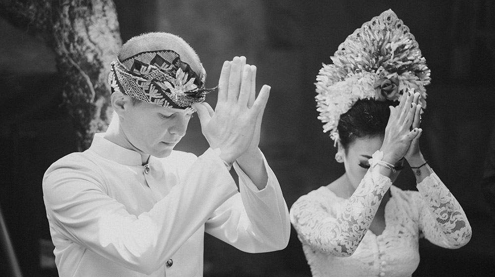 balinese traditional wedding ceremony