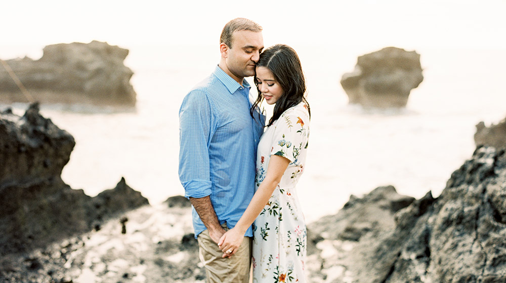 casual engagement session in bali