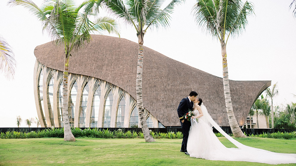 apurva kempinski bali wedding