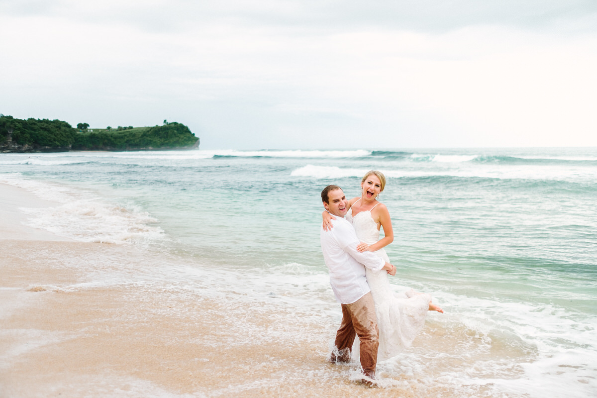 balangan beach uluwatu prewedding