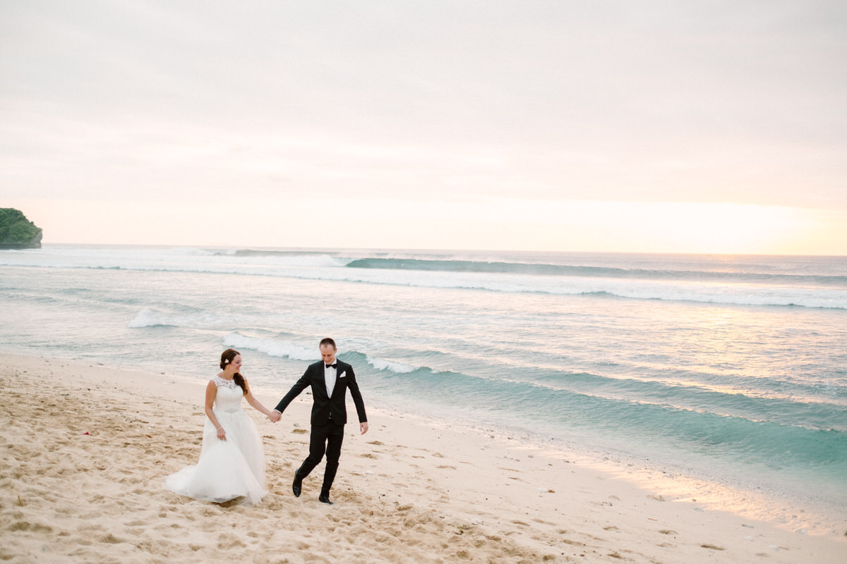 balangan beach uluwatu prewedding