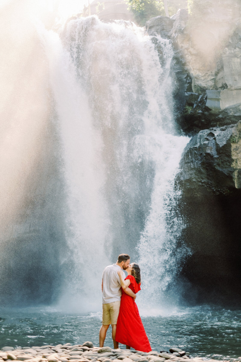 Tegenungan Waterfall Photo