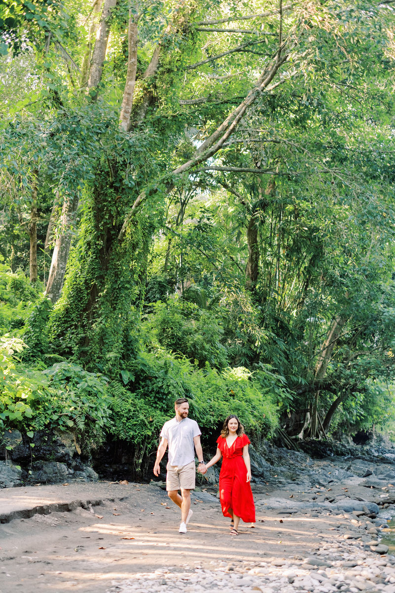 Tegenungan Waterfall Photo