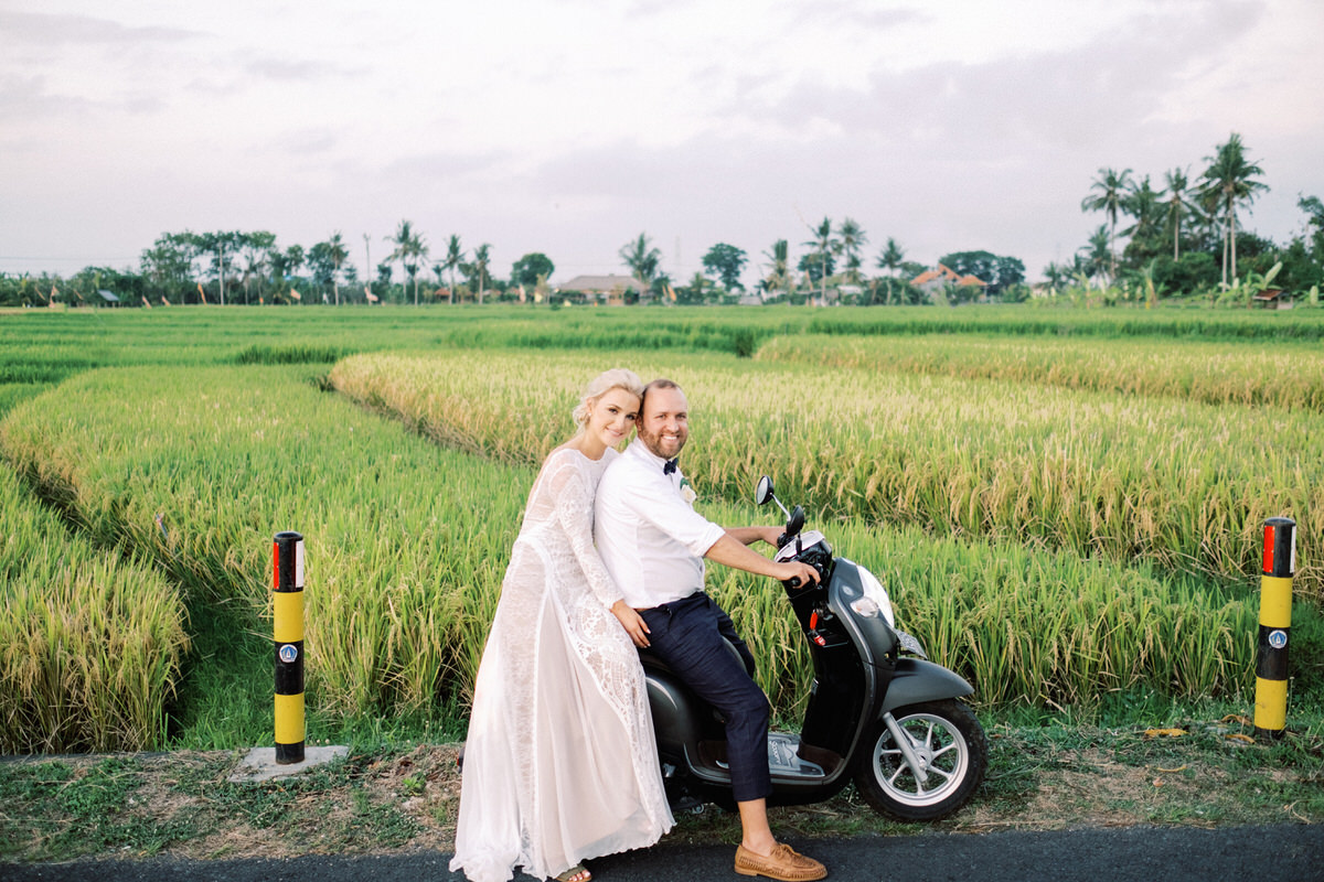 canggu villa wedding