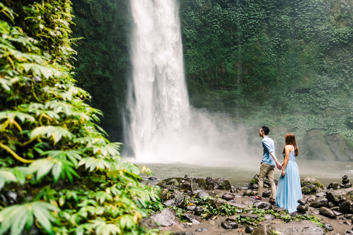 nungnung waterfall prewedding