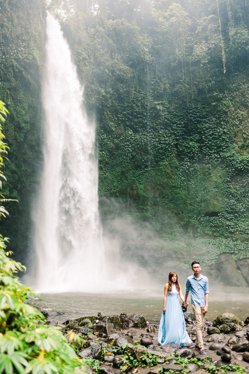 nungnung waterfall prewedding