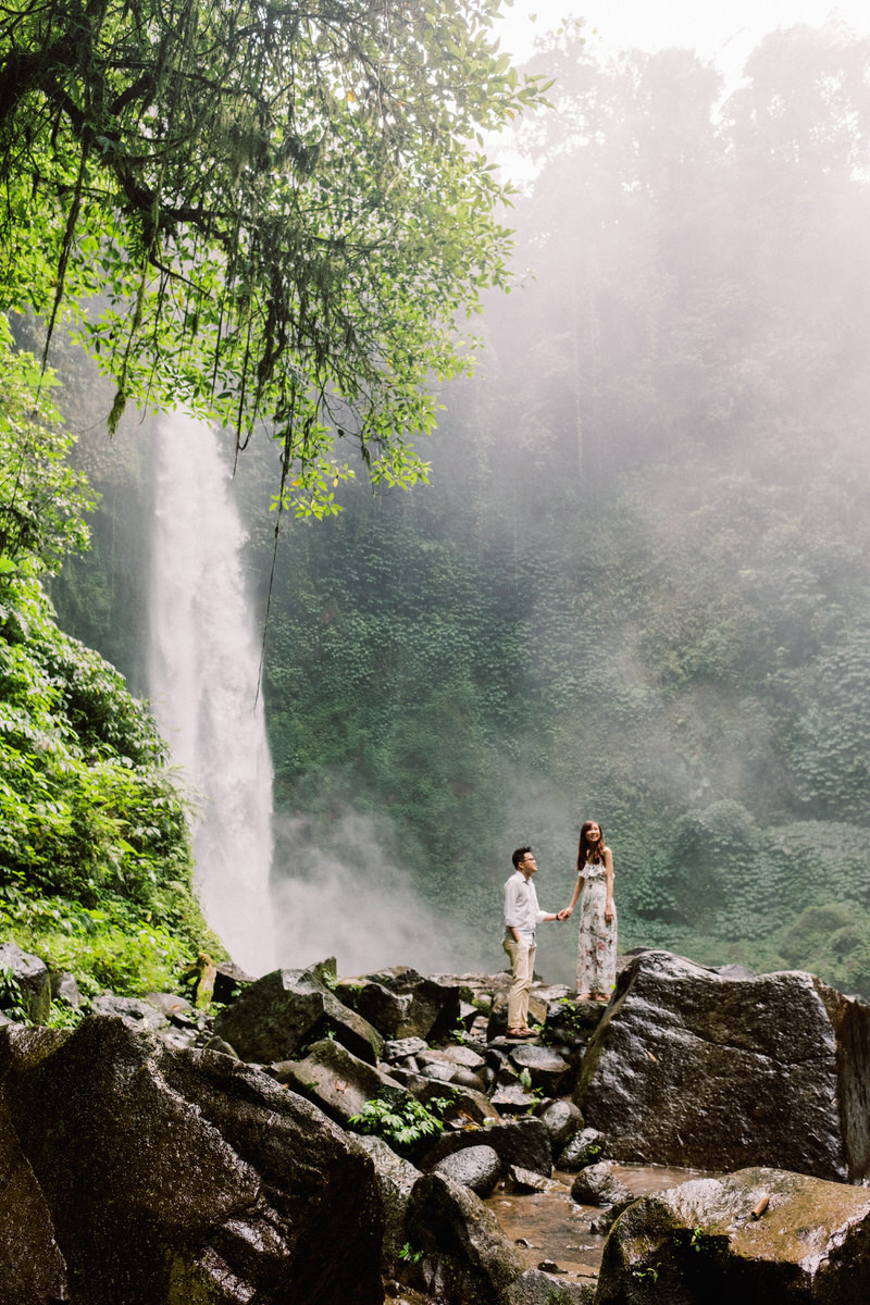 nungnung waterfall wedding