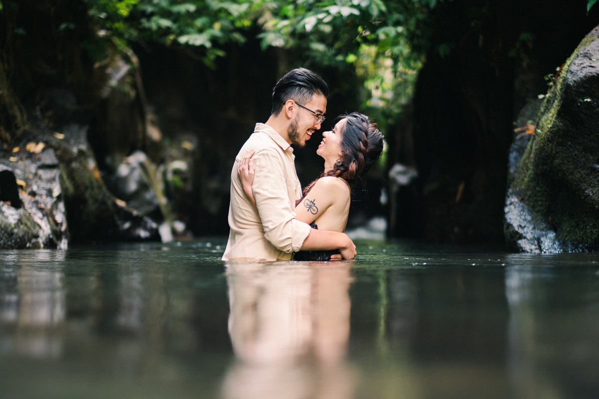 petanu river ubud photoshoot