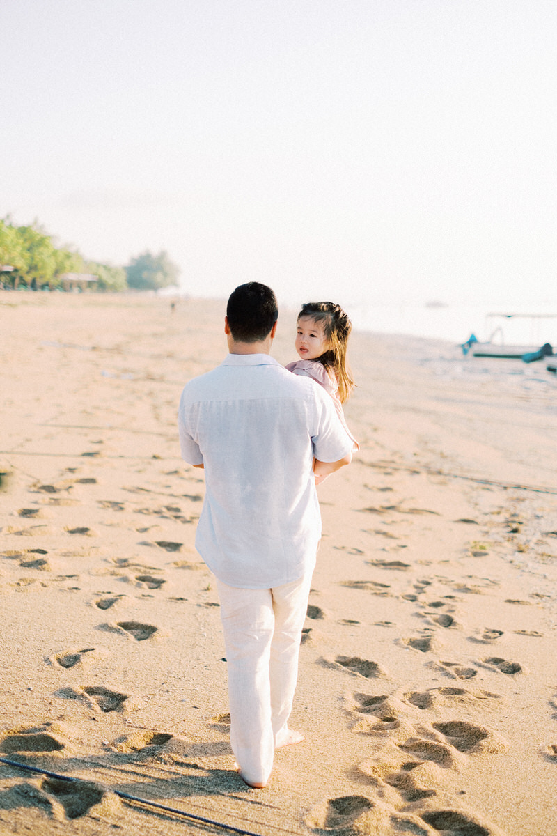 sanur beach family session