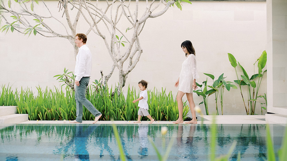 alila uluwatu family photo session