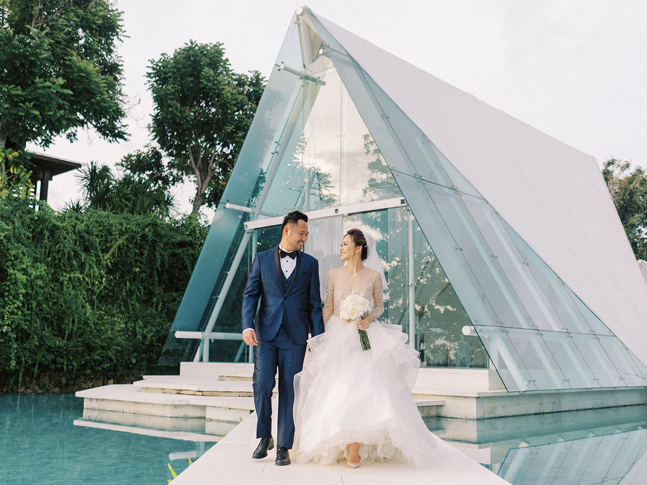 elegant bali chapel elopement