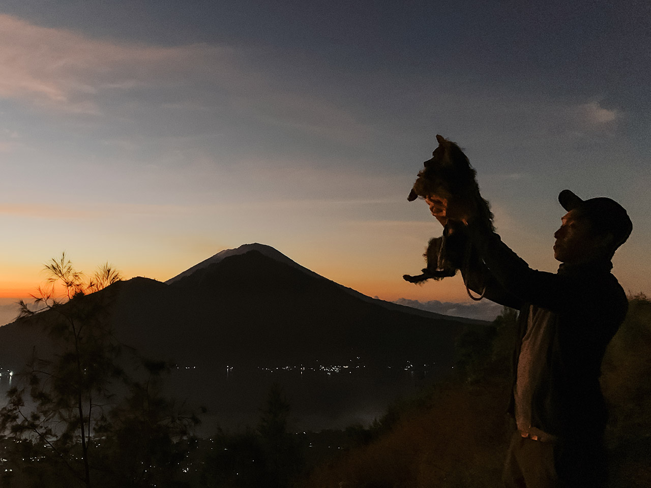 mount batur sunrise trekking