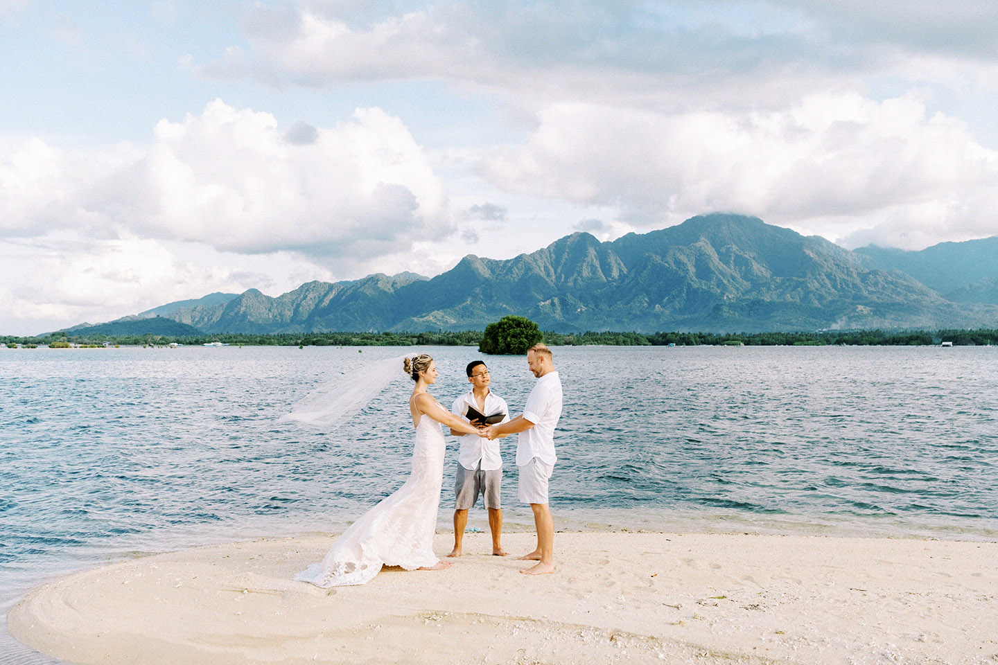 bali elopement photographer