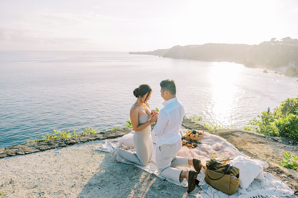 bali ocean view picnic surprise proposal