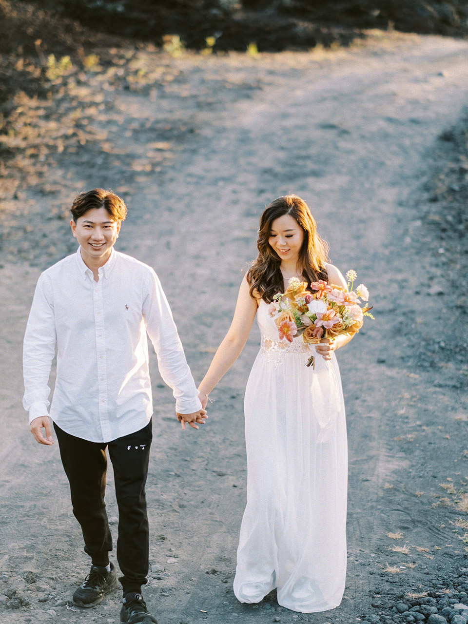 lake and mountain view kintamani pre wedding