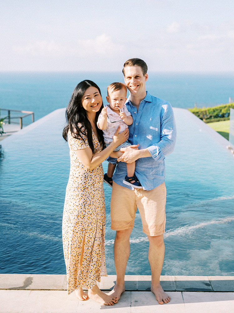 uluwatu bali family portrait