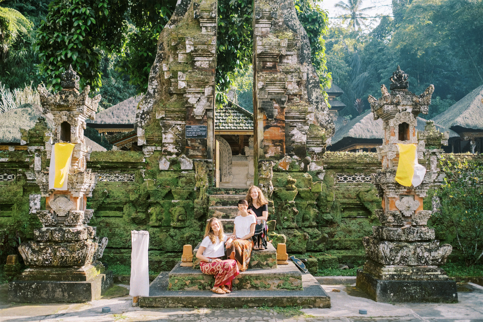 gunung kawi sebatu temple