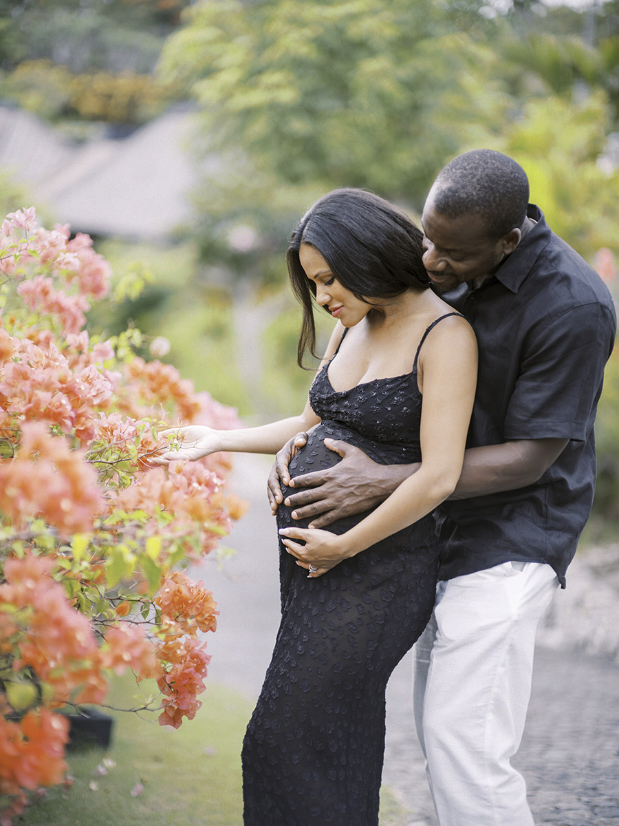 bvlgari resort maternity session