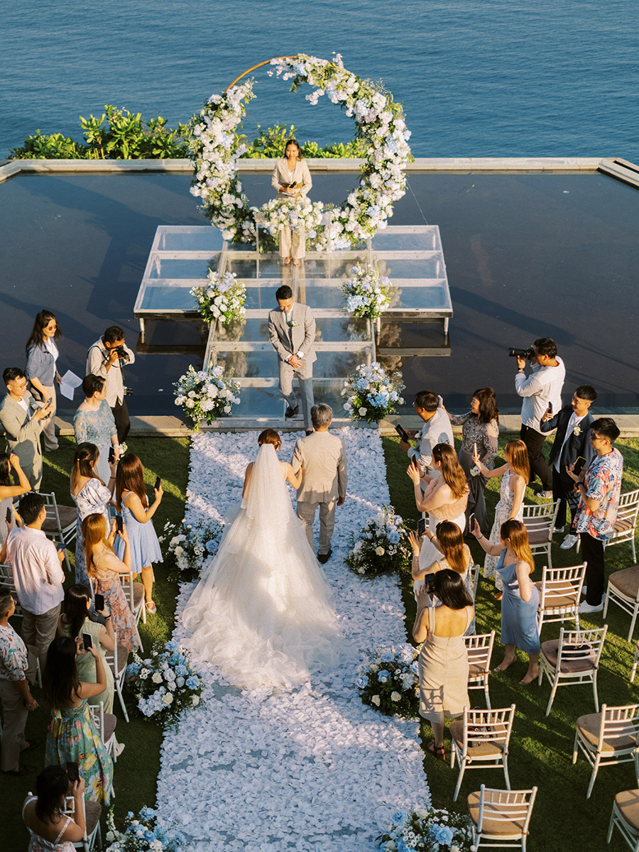 hybrid film and digital six senses uluwatu wedding