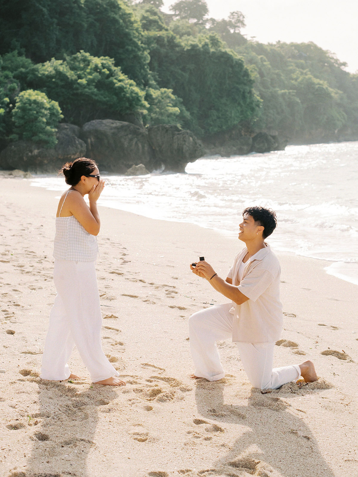 Thomas beach proposal