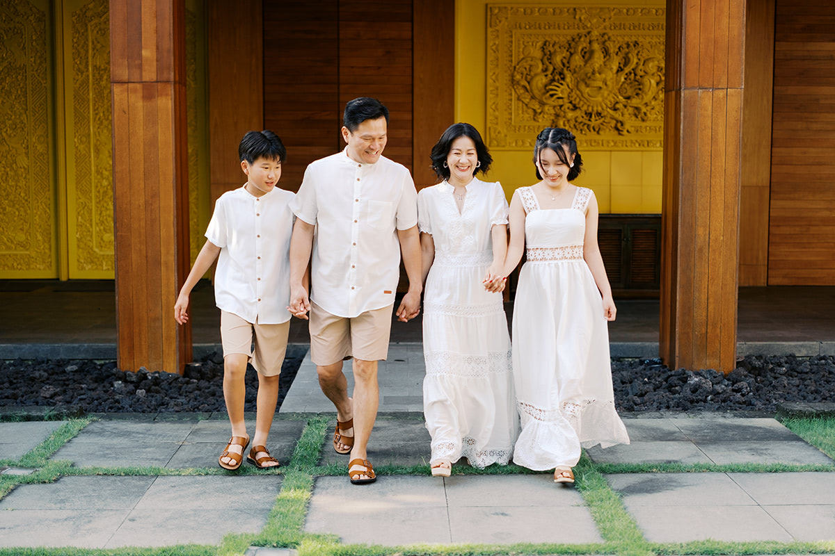hotel indigo Seminyak family photoshoot