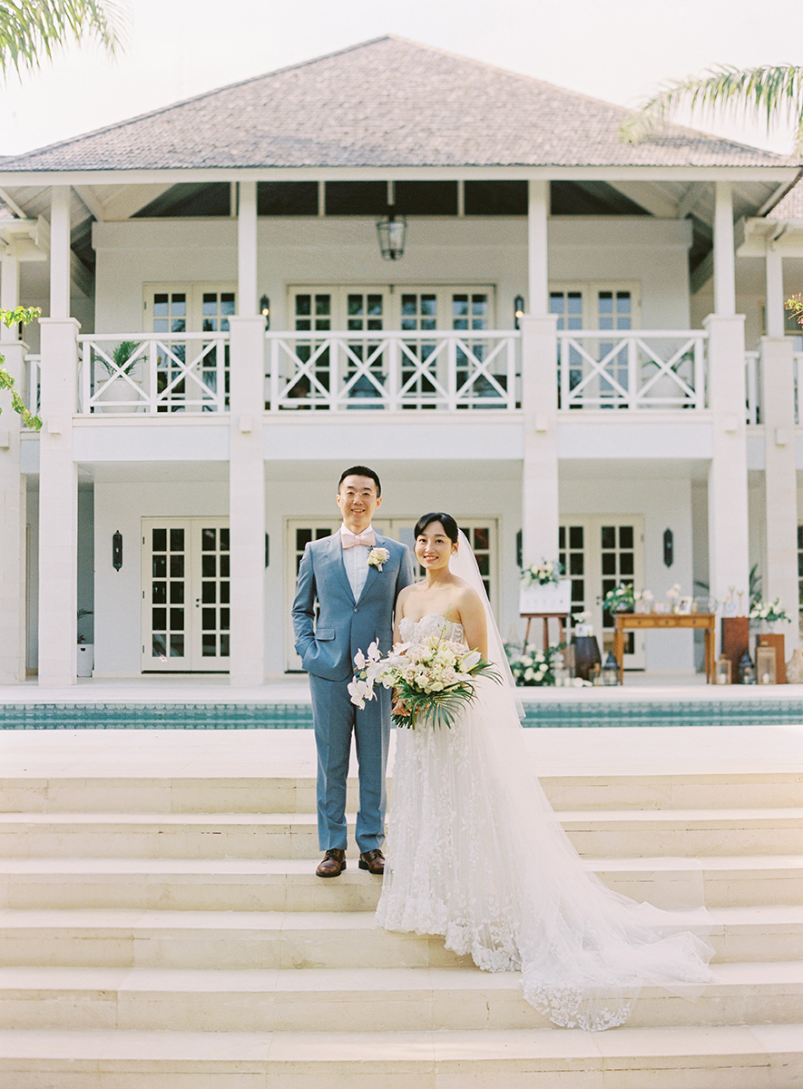 timeless-bali-wedding-at-the-ungasan-clifftop-resort