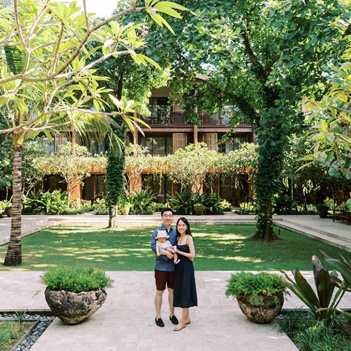 andaz-sanur-bali-family-portrait