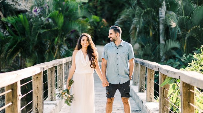 bali engagement photo