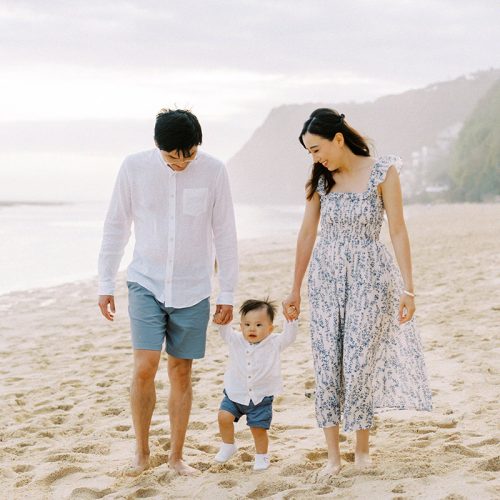 bali family holiday photoshoot with beach background