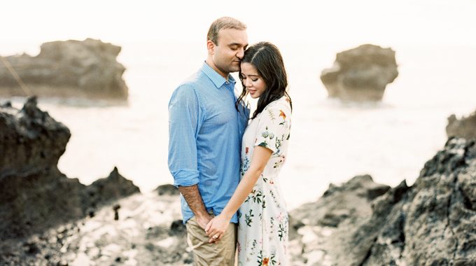 casual engagement session in bali