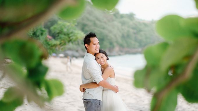 honeymoon photography uluwatu beach bali