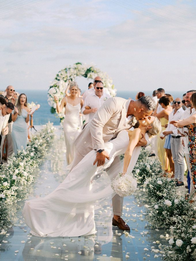 how-to-choose-the-right-bali-wedding-photographer-for-your-style