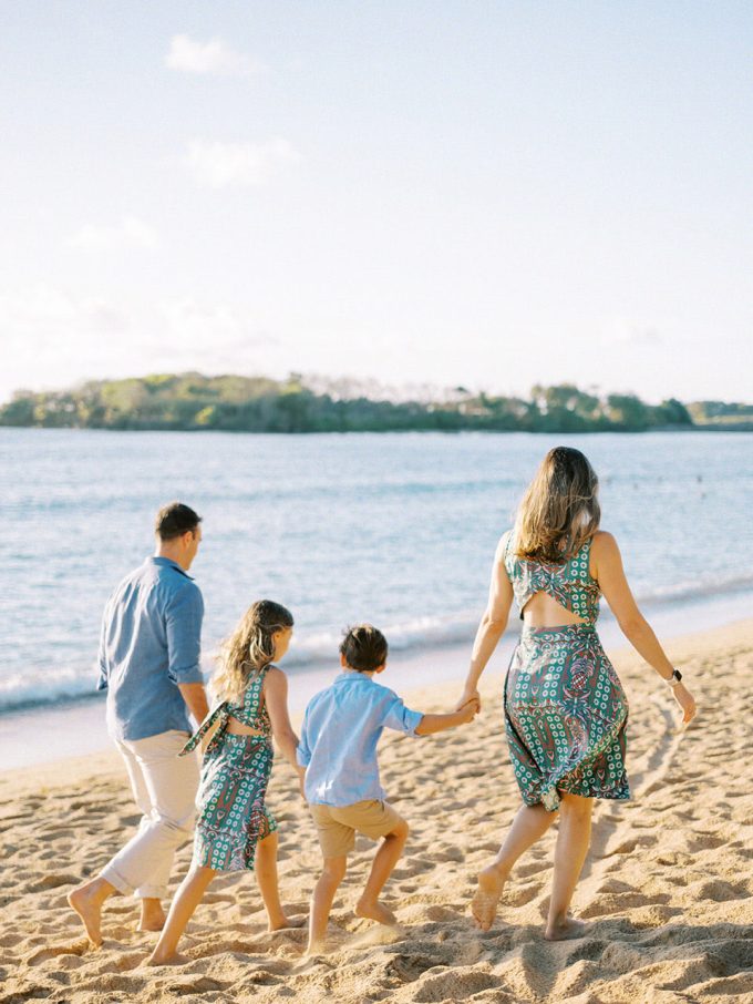 nusa dua beach family photo session
