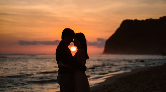 sunset bali engagement photoshoot