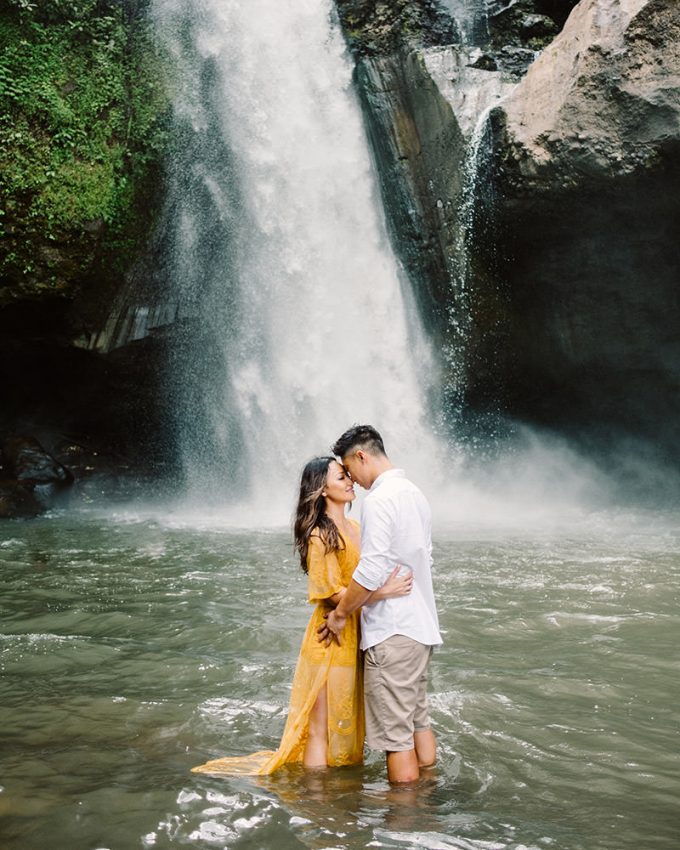 ubud engagement photography