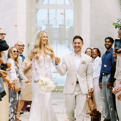 yoga-influencers-dylan-magda-tie-the-knot-in-bali